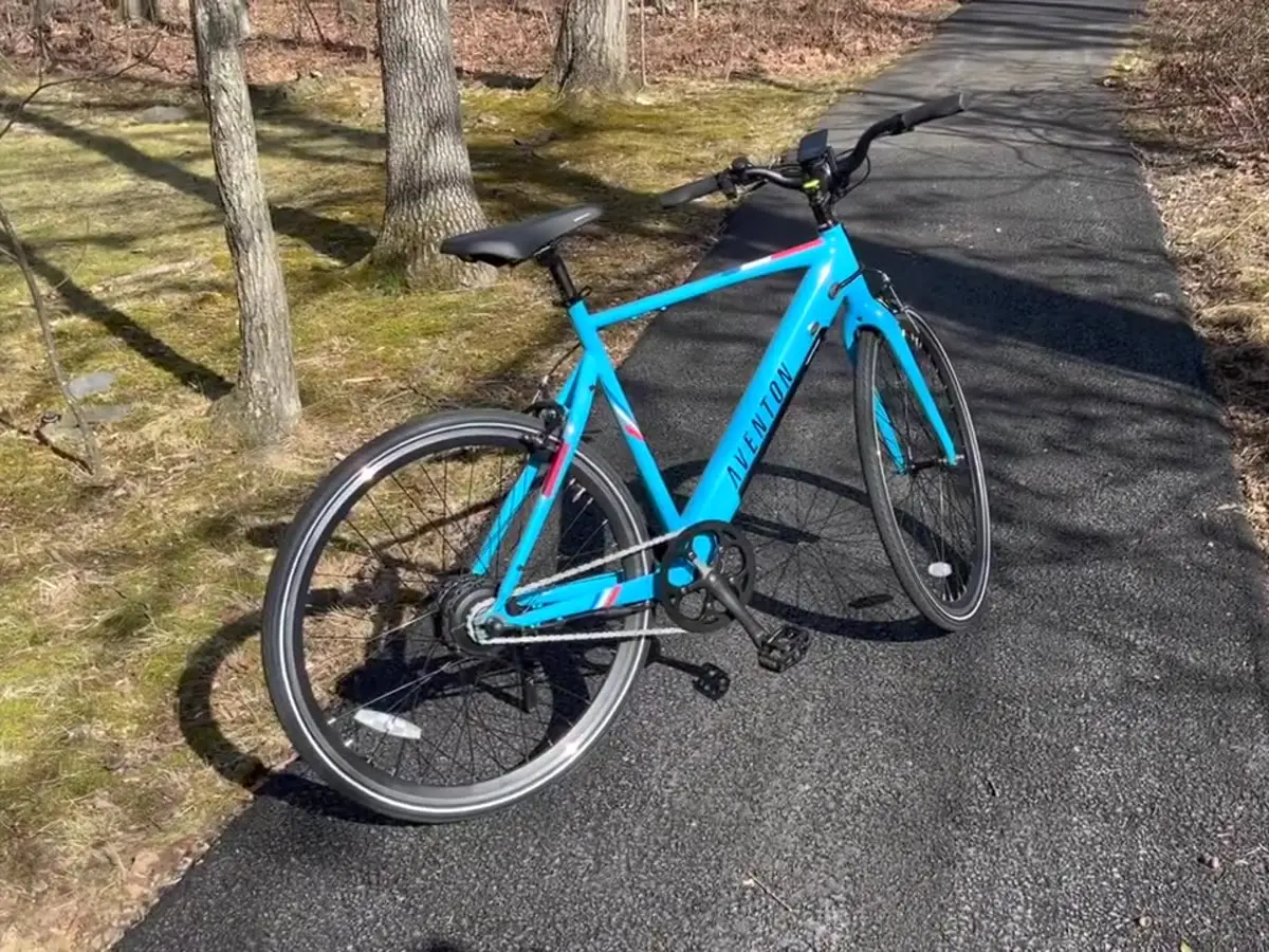 Aventon Soltera (1st gen), photo from Will's test ride video
