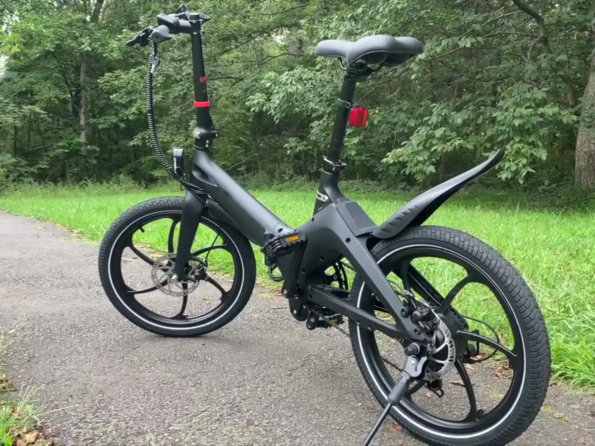 Ziprs F1, photo from Will's test ride video
