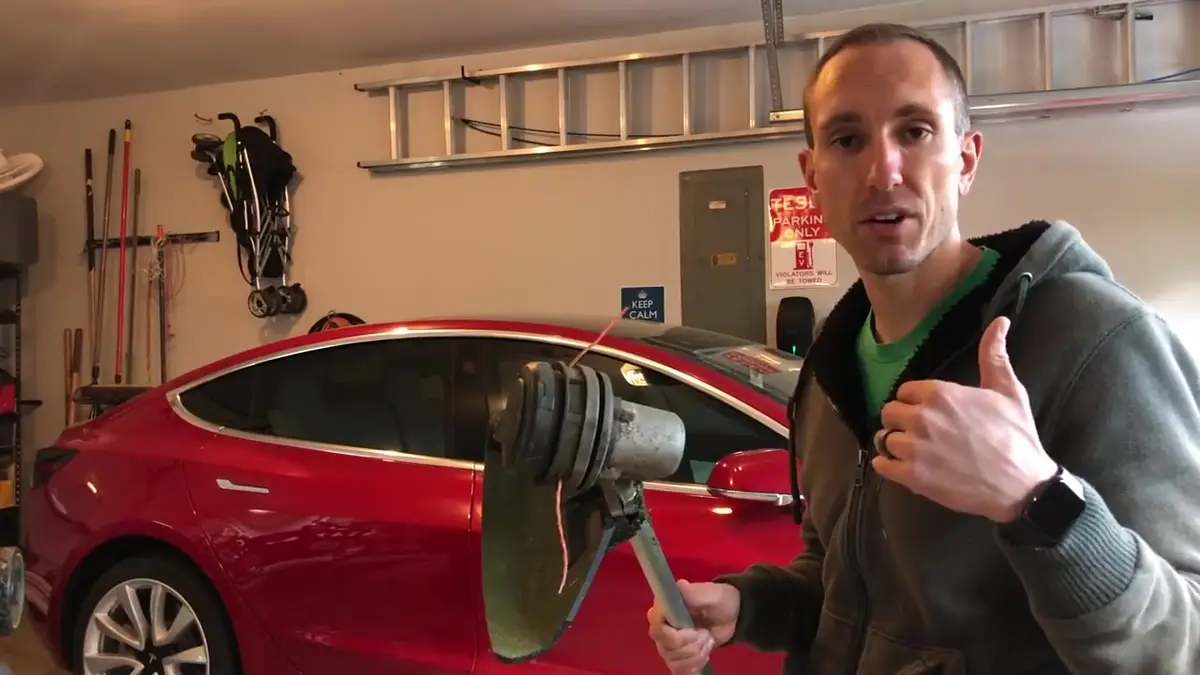 EGO String Trimmer, frame from Will's review video